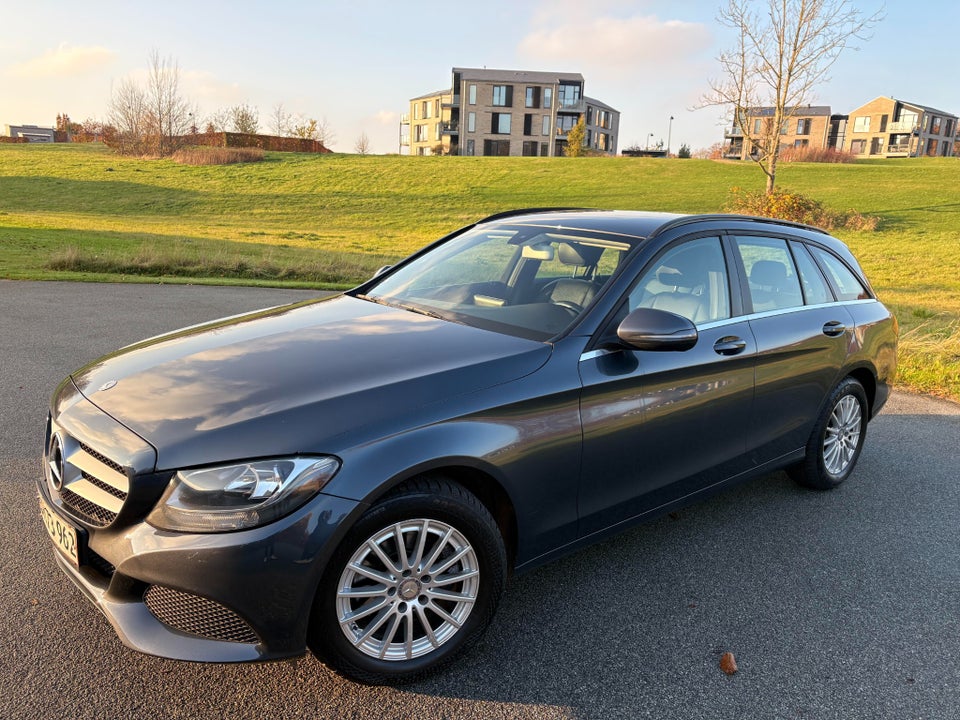 Mercedes C200 2,0 Business stc. aut. 5d