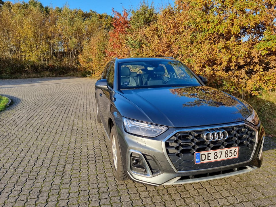 Audi Q5 50 TFSi e S-line quattro S-tr. 5d