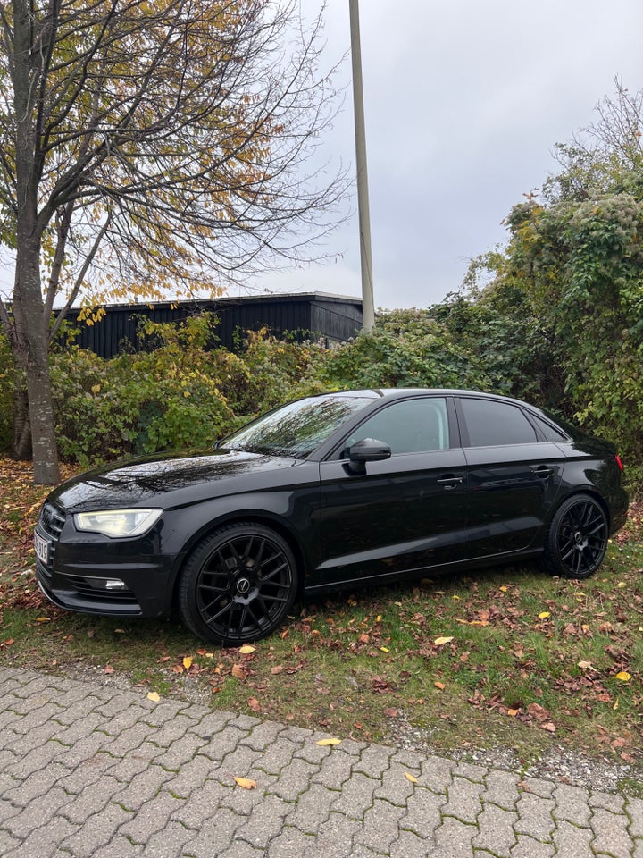 Audi A3 2,0 TDi 150 Ambition S-tr. 4d