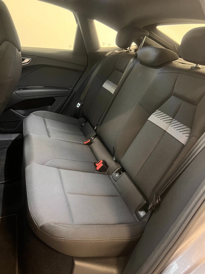 Audi Q4 e-tron 40 Attitude Sportback 5d