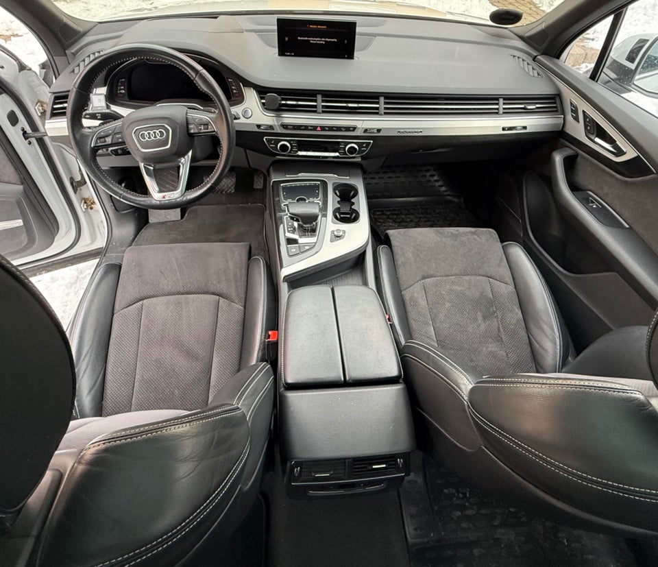 Audi Q7 3,0 TDi e-tron quattro Tiptr. 5d