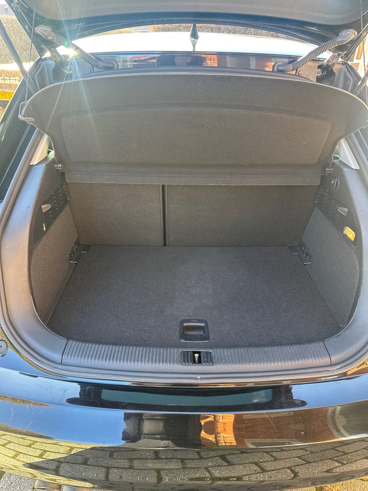 Audi A1 1,4 TFSi 122 Ambition 3d