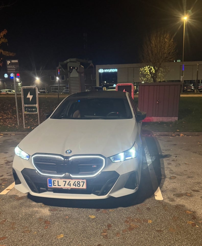 BMW i5 M60 M-Sport xDrive 4d