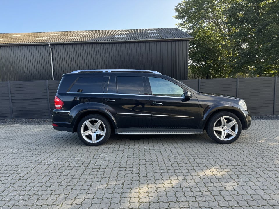 Mercedes GL500 5,5 aut. 4Matic 5d