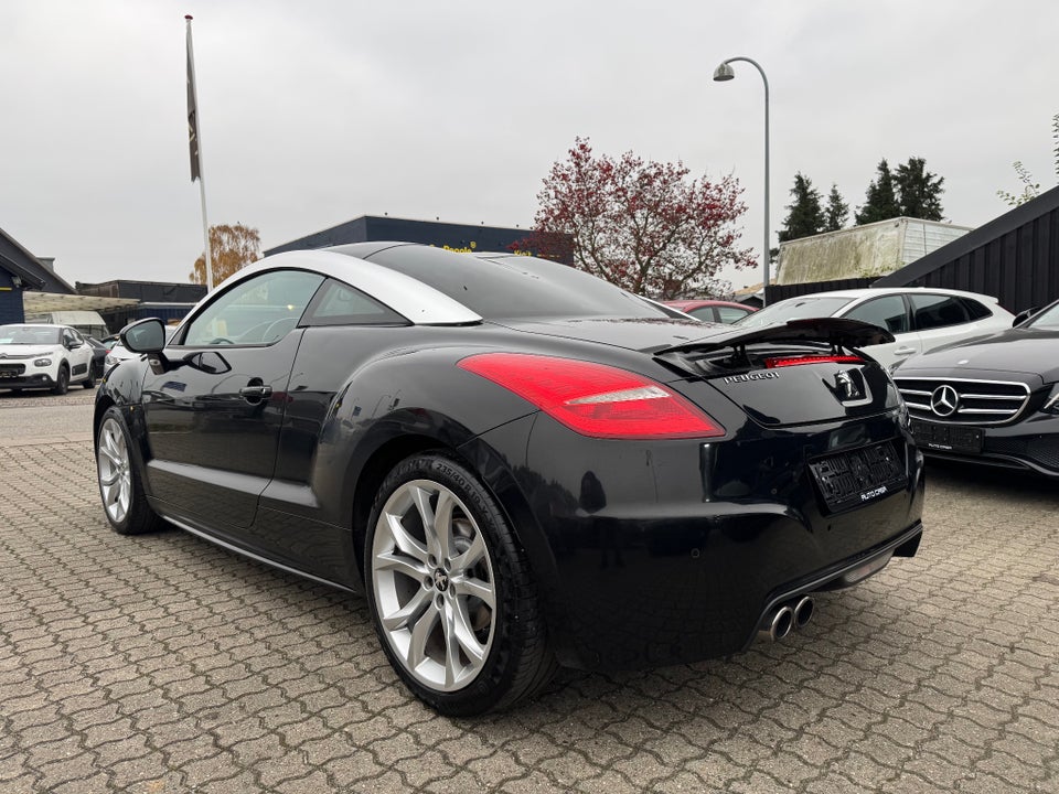 Peugeot RCZ 1,6 THP 200 2d