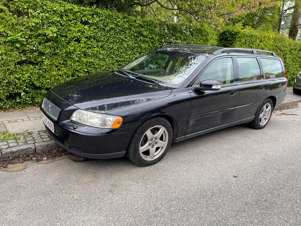 Volvo V70 2,4 170 Classic 5d