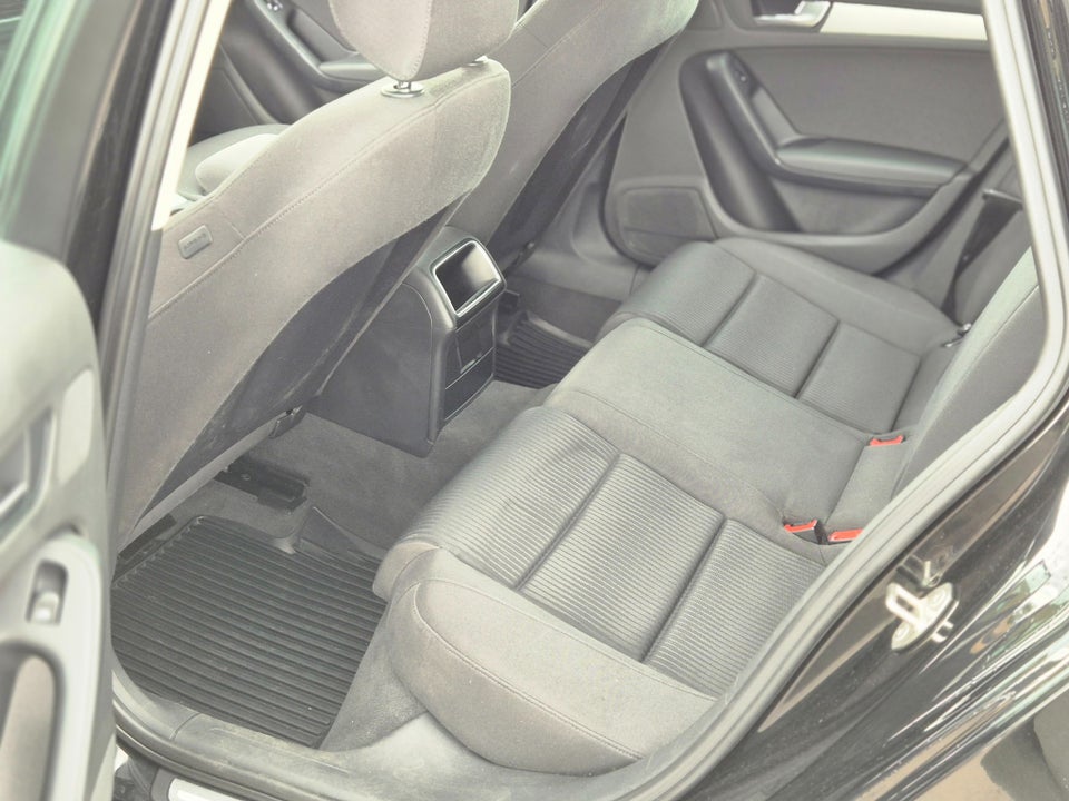 Audi A4 2,0 TDi 136 Avant 5d