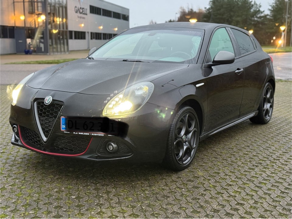 Alfa Romeo Giulietta 1,4 M-Air 170 Distinctive TCT 5d