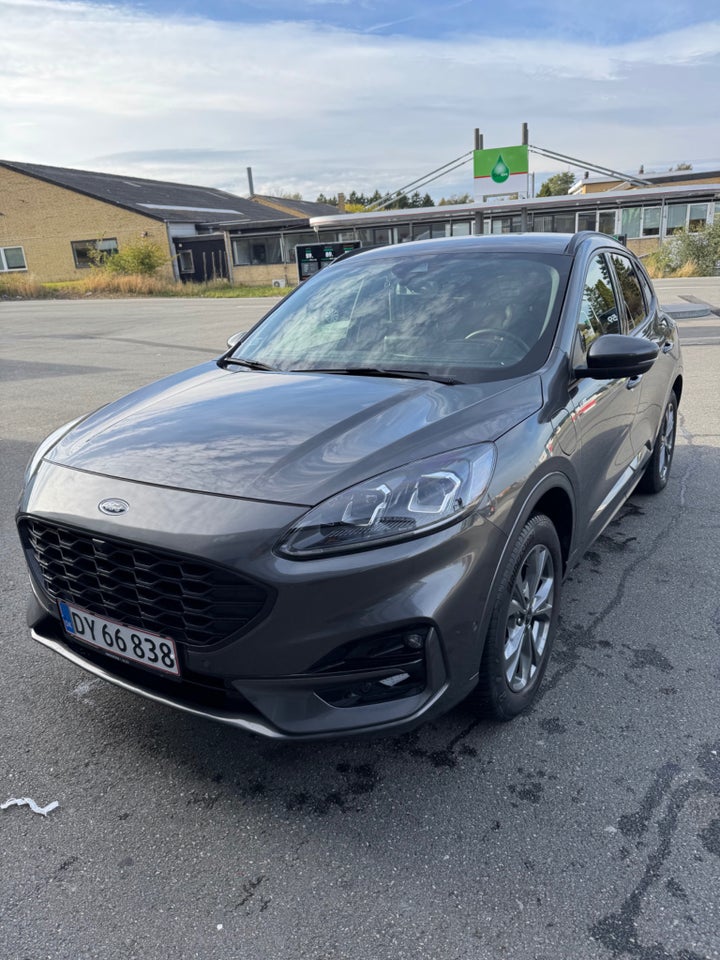 Ford Kuga 2,5 PHEV ST-Line X CVT 5d