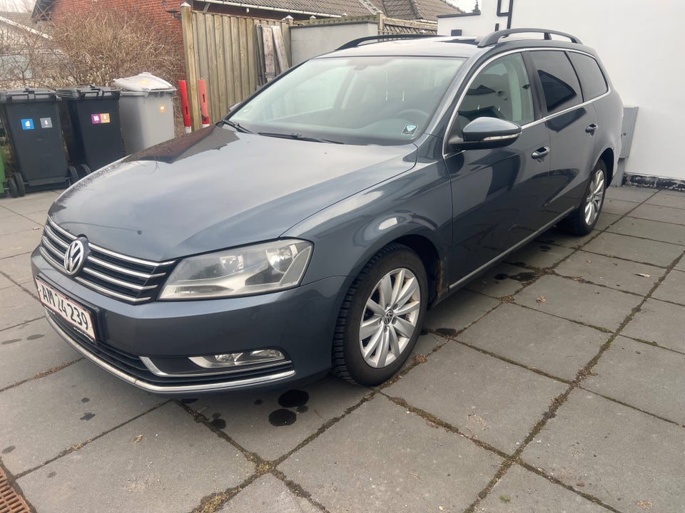VW Passat 2,0 TDi 140 Comfortline Variant DSG BM 5d