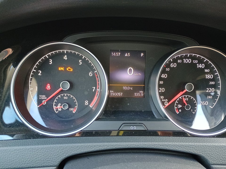 VW Golf VII 1,4 TSi 140 Highline DSG BMT 5d