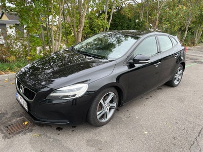 Volvo V40 1,5 T3 152 Momentum aut. 5d