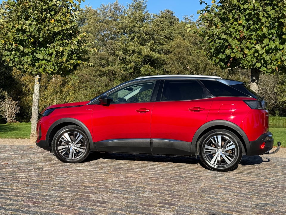 Peugeot 3008 1,6 Hybrid First Selection EAT8 5d