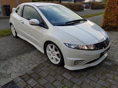 Honda Civic 2,0 Type R Championship White Edition 3d