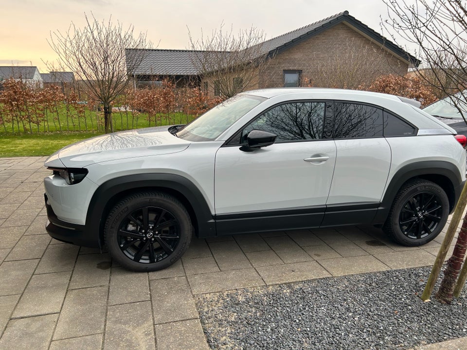 Mazda MX-30 e-SkyActiv First Edition 5d