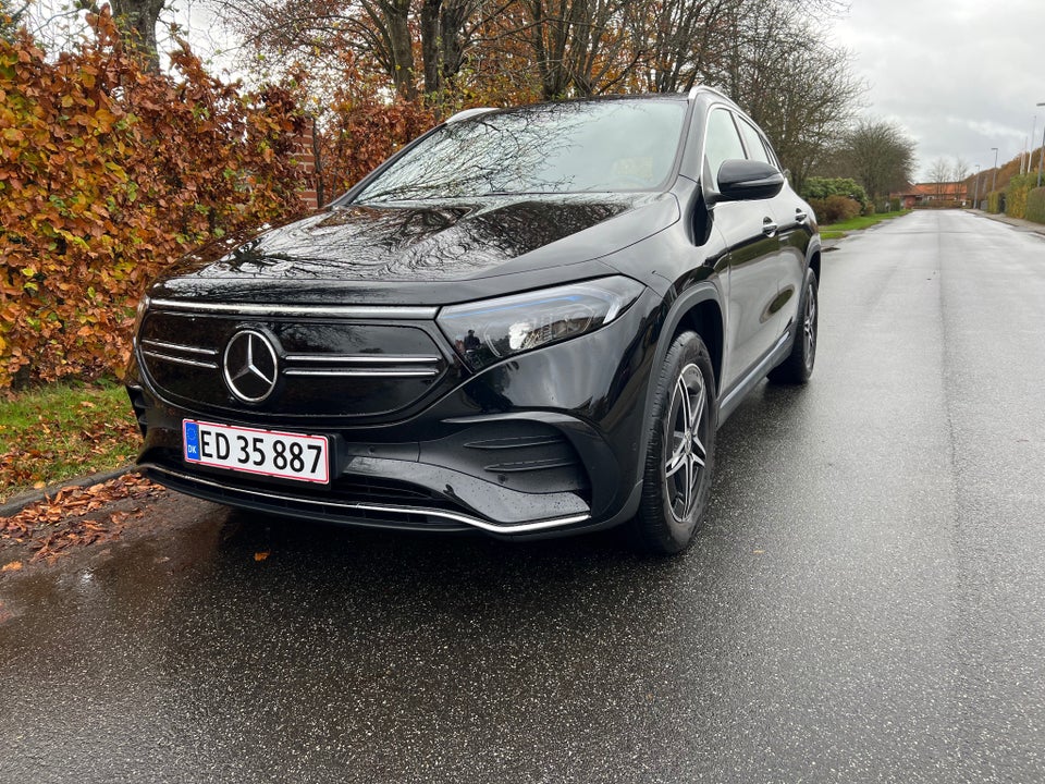 Mercedes EQA300 AMG Line 4Matic 5d