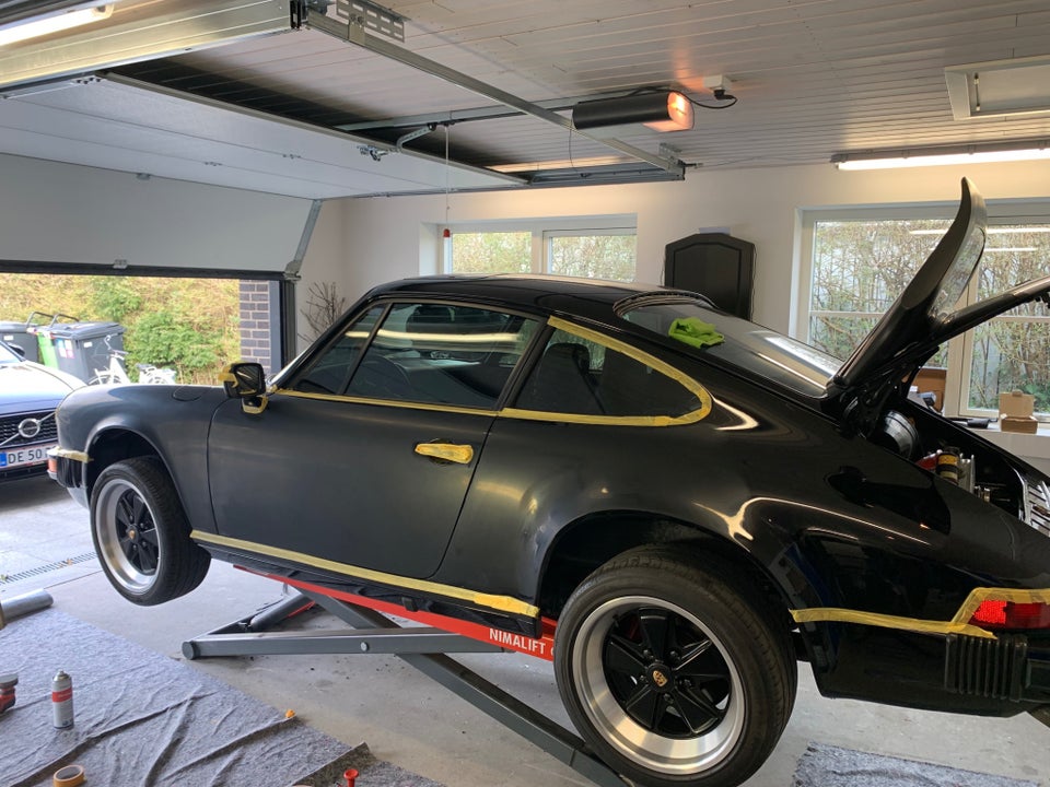Porsche 911 3,0 Carrera Coupé 2d