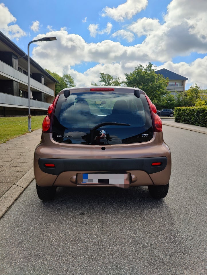 Peugeot 107 1,0 Active 5d