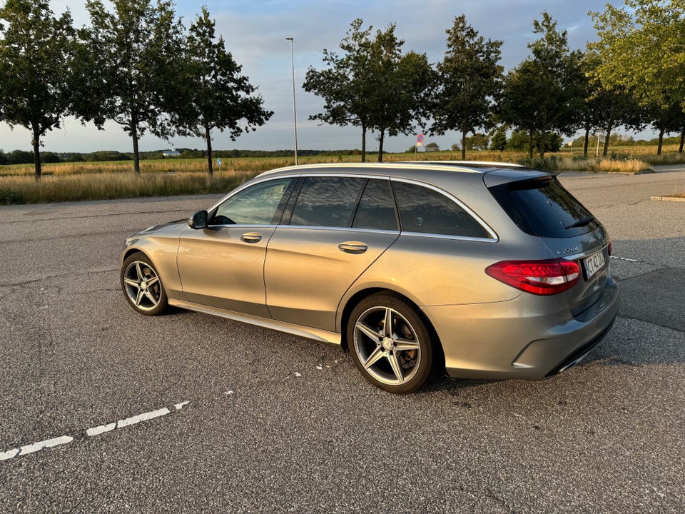 Mercedes C220 d 2,2 AMG Line stc. aut. 5d