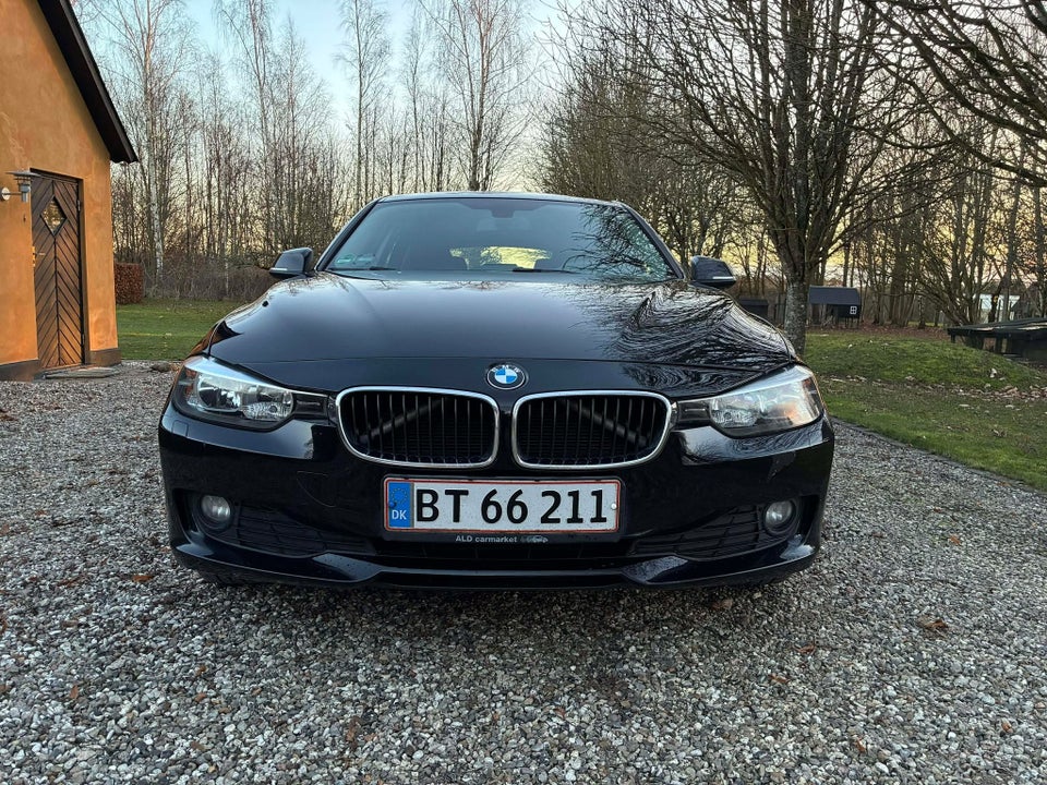 BMW 318d 2,0 Touring 5d