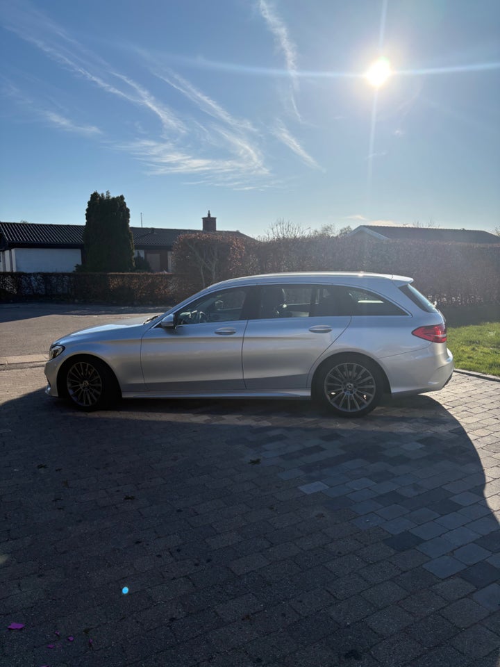 Mercedes C200 2,0 AMG Line stc. aut. 5d
