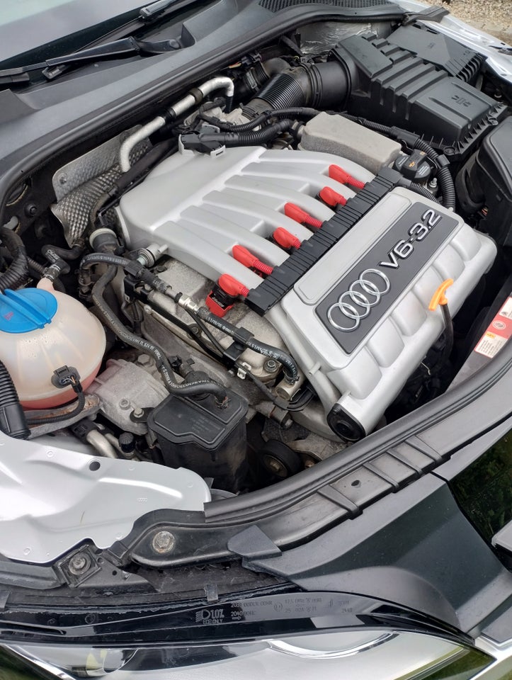 Audi TT 3,2 V6 Coupé quattro S-tr. 2d