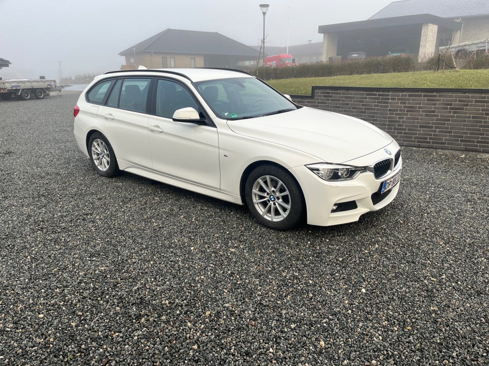 BMW 320i 2,0 Touring M-Sport aut. 5d