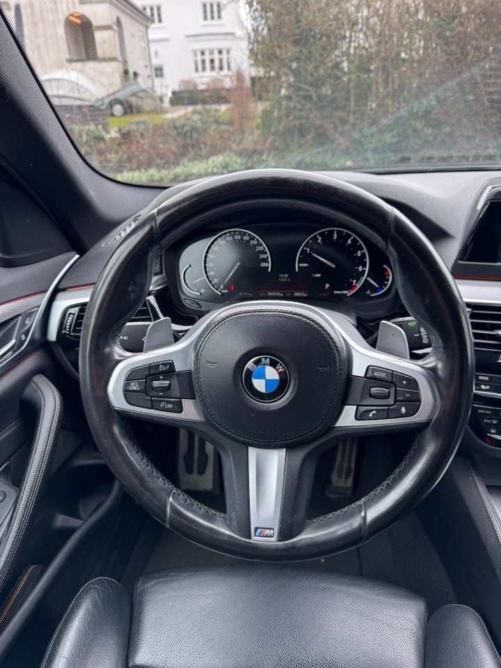 BMW 520i 2,0 Touring M-Sport aut. 5d