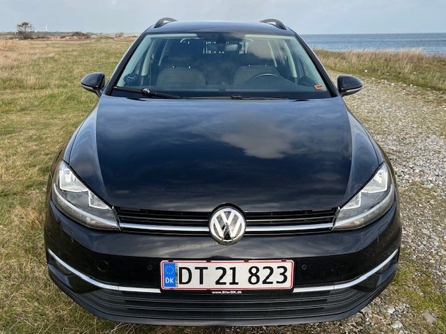 VW Golf VII 1,6 TDi 115 Comfortline Variant 5d