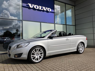Volvo C70 2,5 T5 Momentum aut. 2d