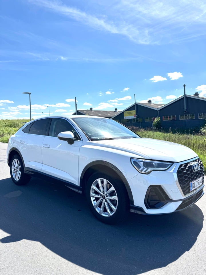 Audi Q3 45 TFSi e Attitude plus Sportback S-tr. 5d