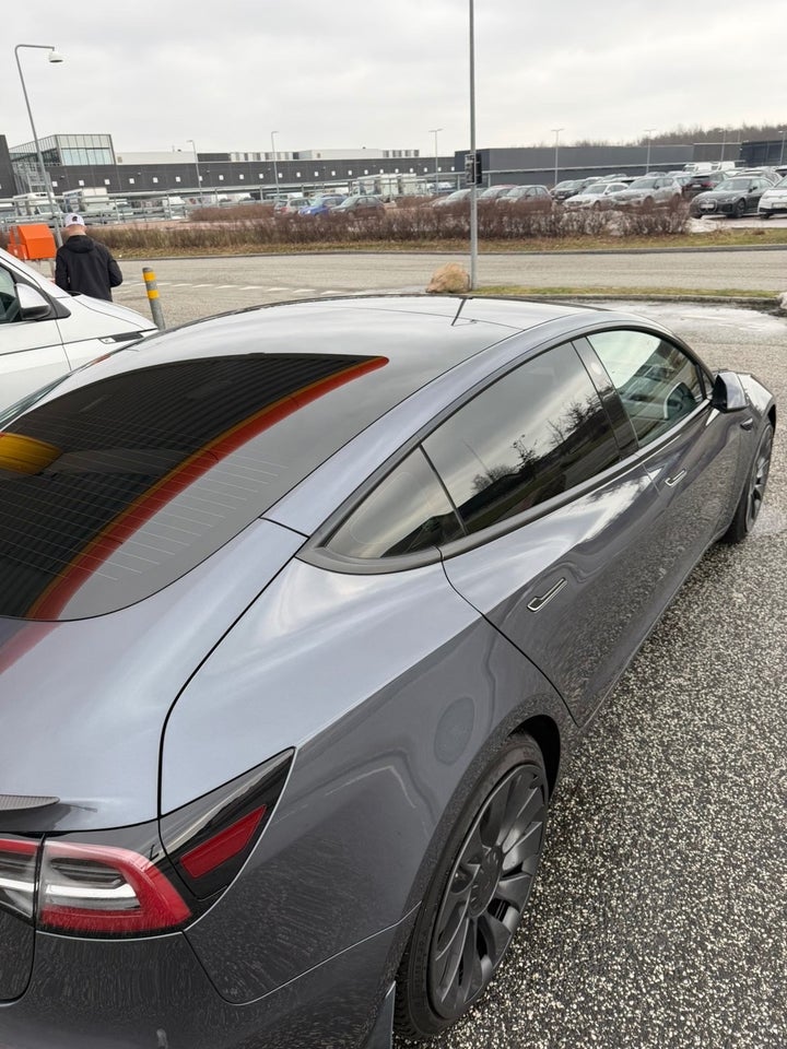 Tesla Model 3 Performance AWD 4d