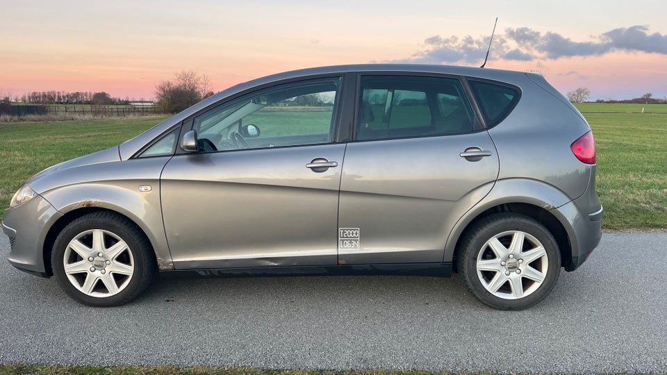 Seat Altea 1,9 TDi 105 Stylance Van 5d