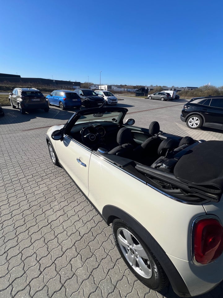 MINI Cooper 1,5 Cabriolet 2d