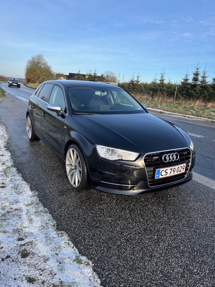 Audi A3 1,6 TDi S-line Sportback 5d