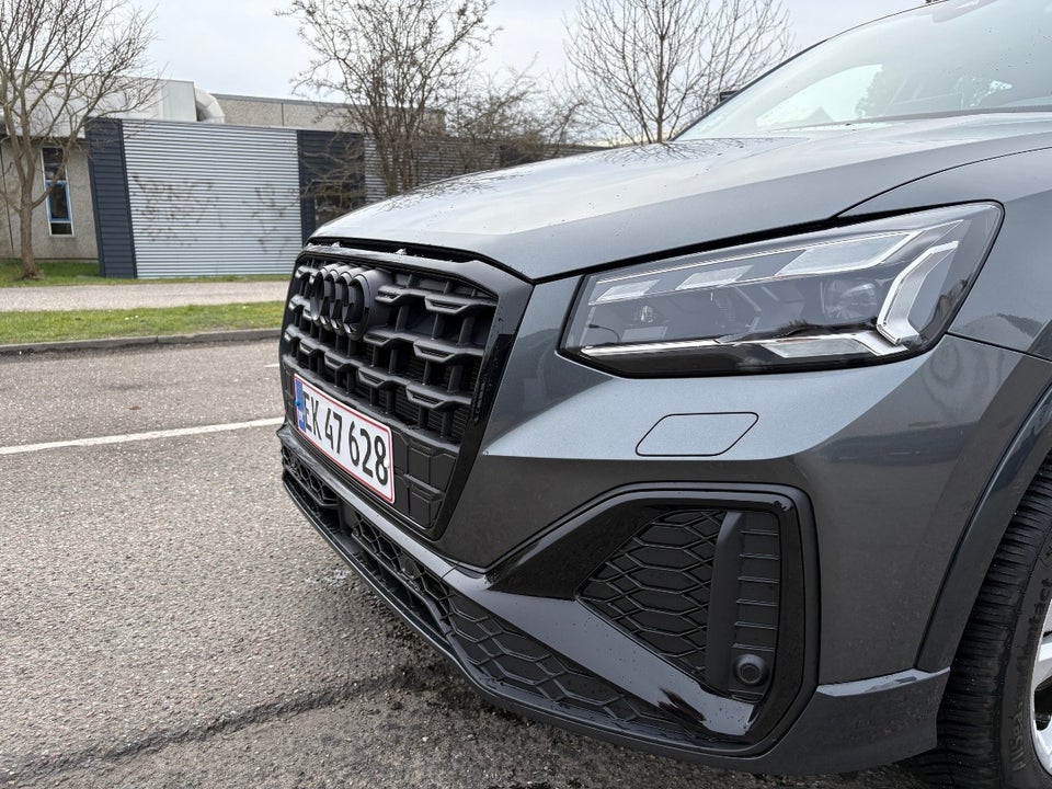 Audi Q2 35 TFSi S-line S-tr. 5d