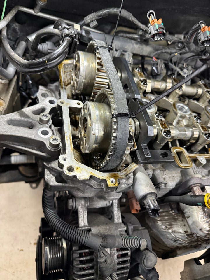 Peugeot 208 1,2 VTi 82 Chili Sky+ 5d