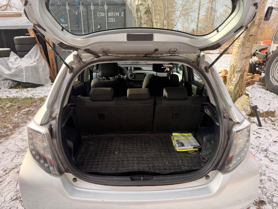 Toyota Yaris 1,5 Hybrid H2 Touch CVT 5d