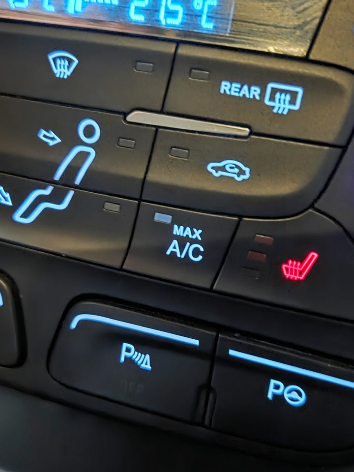 Ford C-MAX 1,5 SCTi 150 Titanium 5d