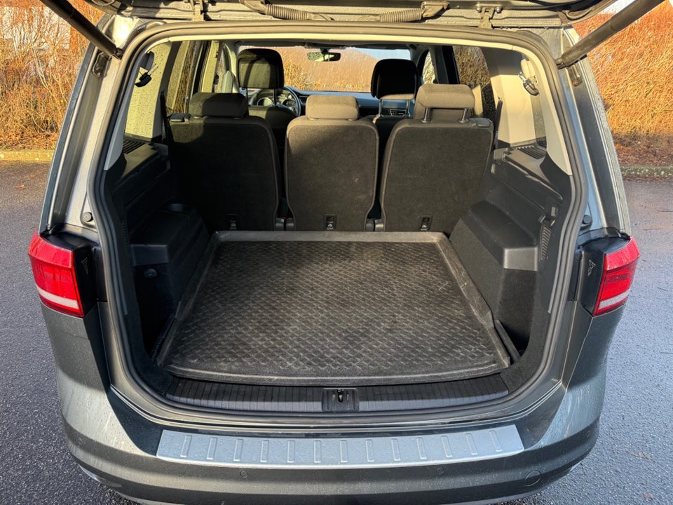 VW Touran 1,4 TSi 150 Highline DSG 7prs 5d