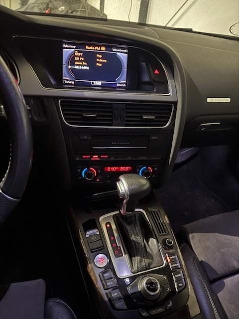 Audi A5 3,0 TDi 245 Cabriolet quattro S-tr. 2d