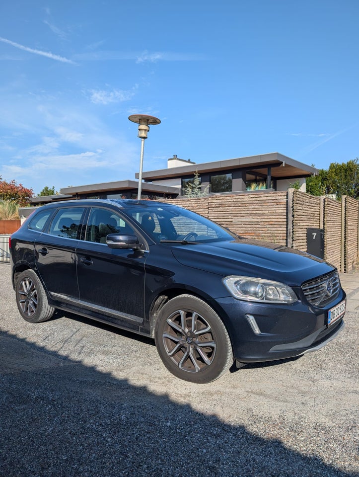 Volvo XC60 2,0 D4 190 Summum aut. 5d
