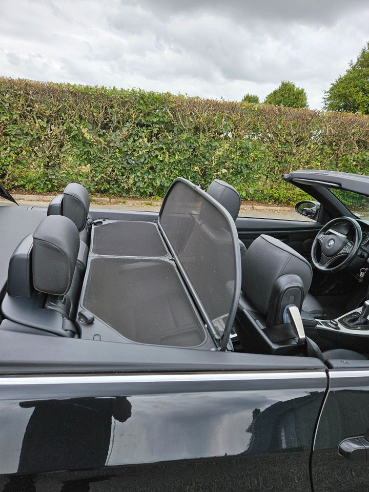 BMW 325i 3,0 Cabriolet 2d
