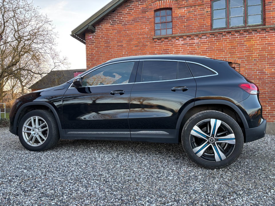 Mercedes EQA250 Progressive 5d