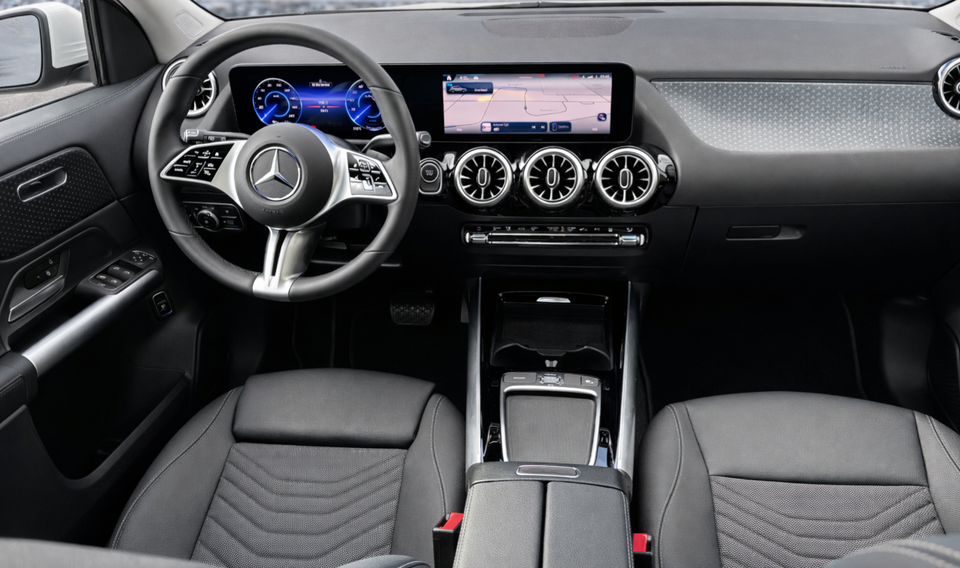 Mercedes EQA250+ Progressive Advance 5d