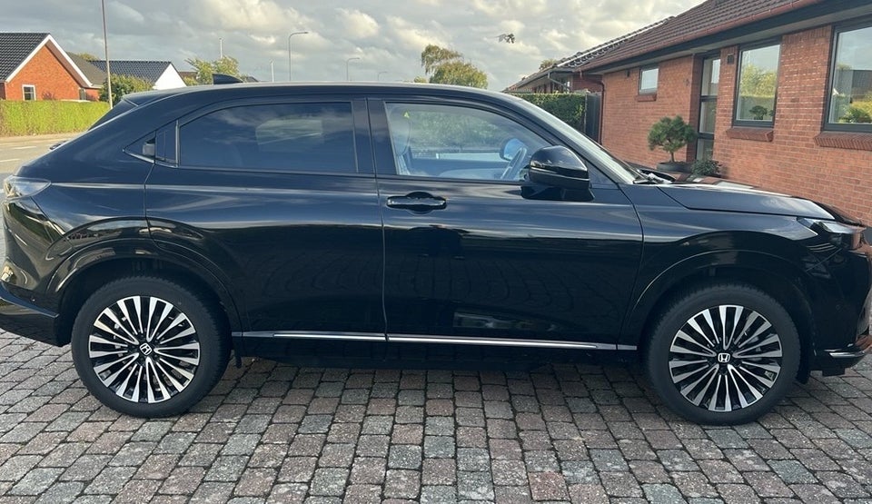 Honda e:Ny1 Advance 5d