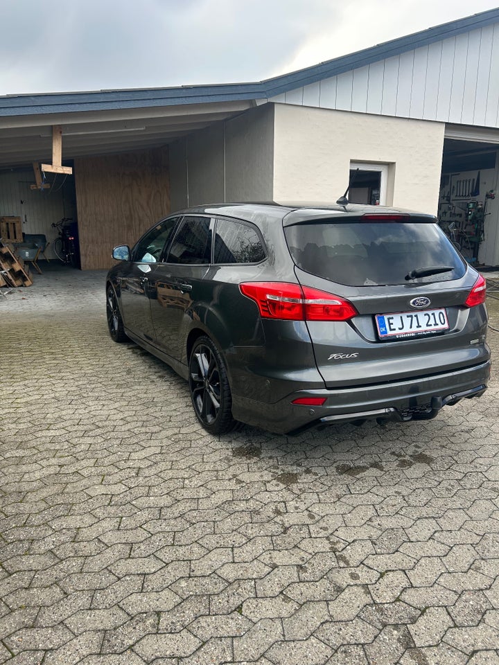 Ford Focus 1,0 SCTi 125 ST-Line stc. 5d