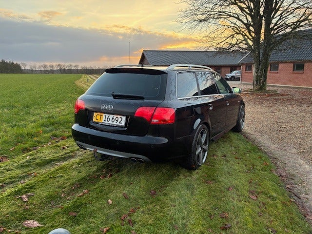 Audi S4 4,2 V8 Avant quattro Tiptr. Van 5d