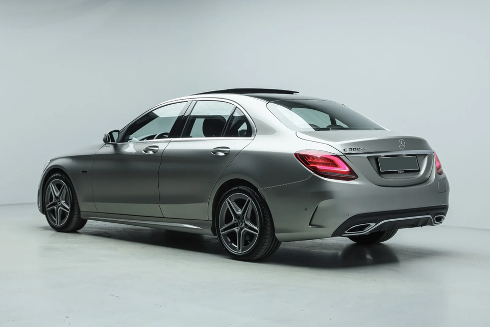 Mercedes C300 de 2,0 AMG Line aut. 4d