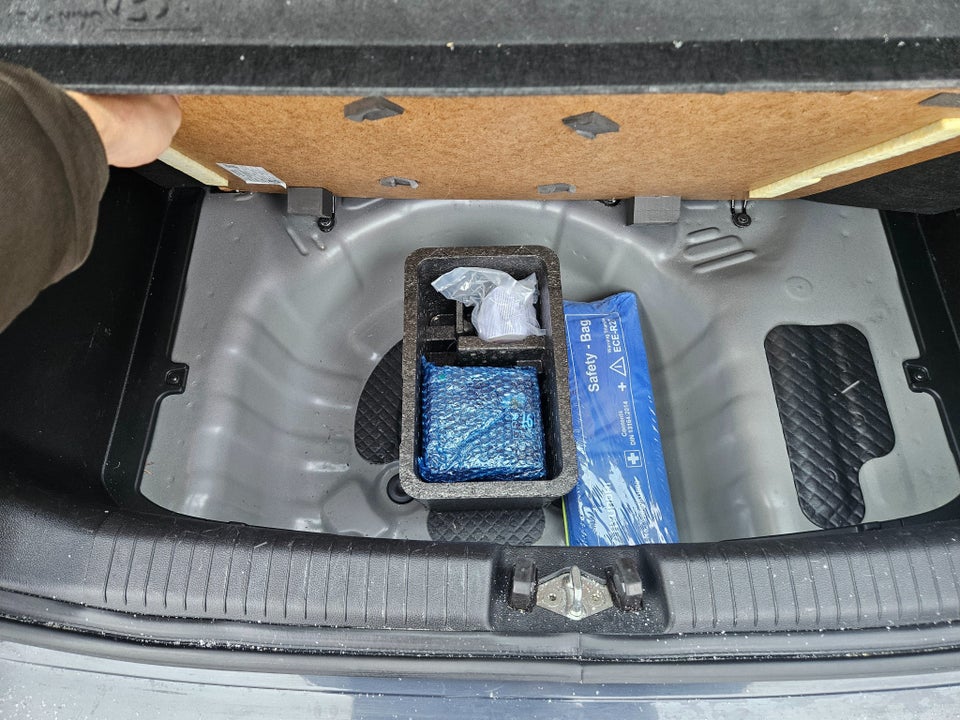 Hyundai i10 1,0 MPi Advanced AMT 5d